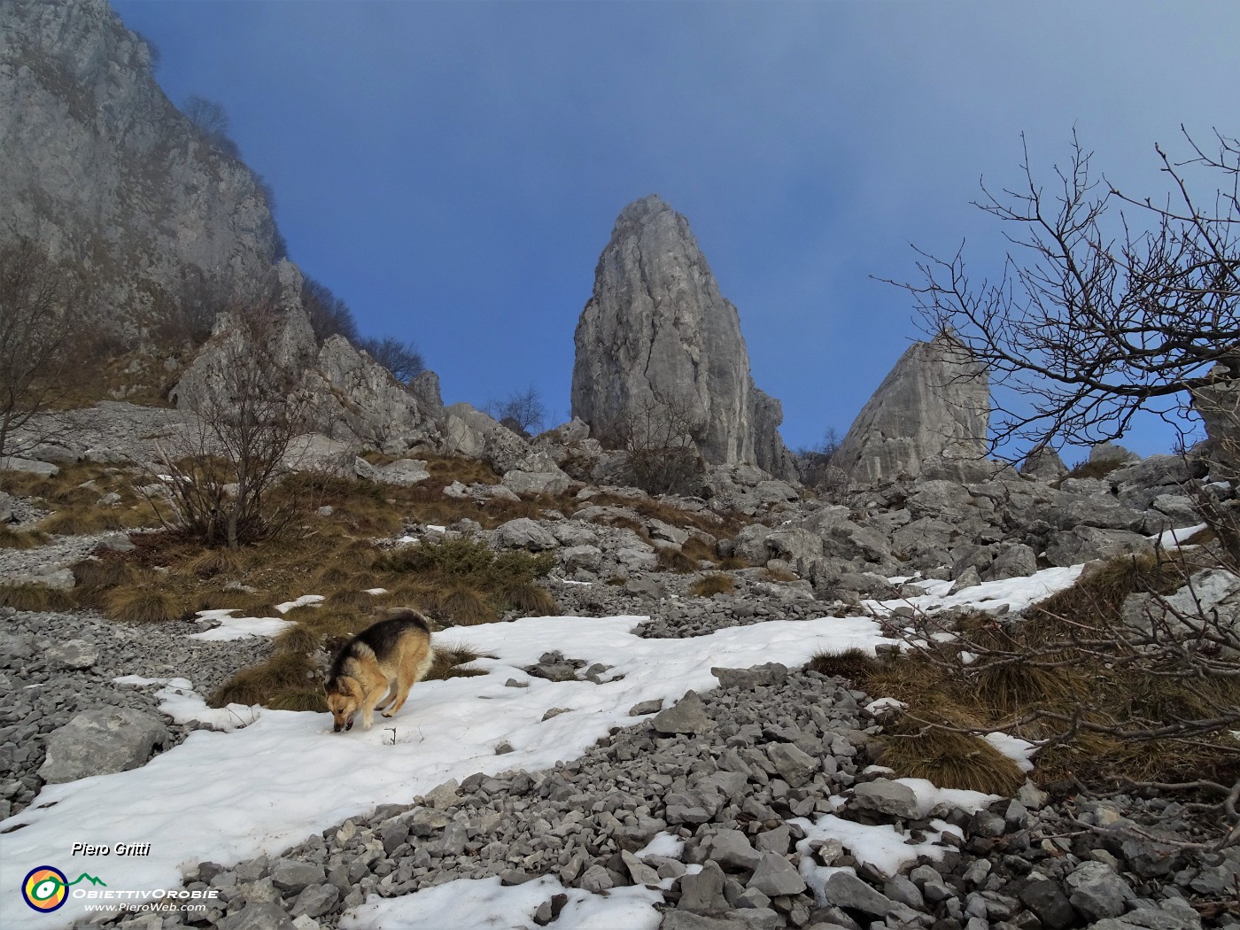 22 ...un 'sorsetto' di neve.JPG